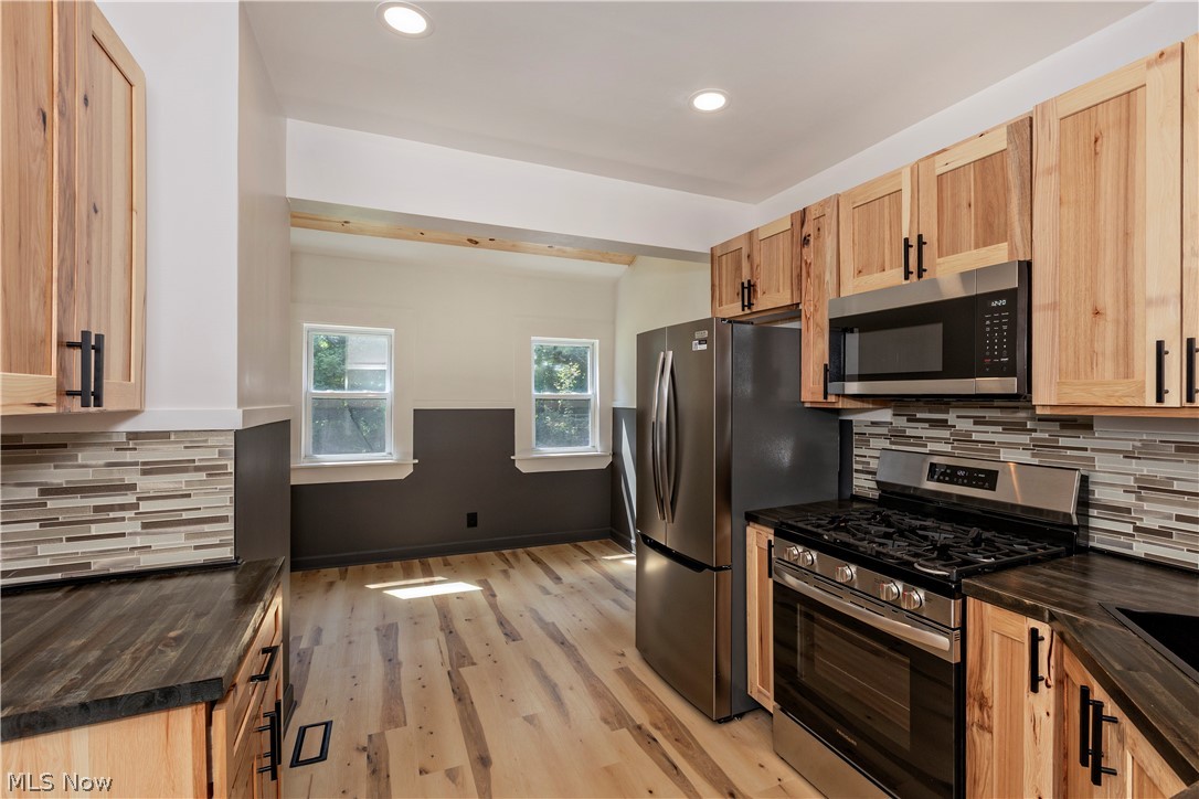 10538 Elmarge Avenue Cleveland OH 44105