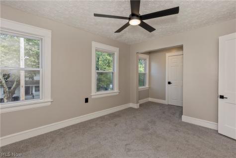 10538 Elmarge Avenue Cleveland OH 44105