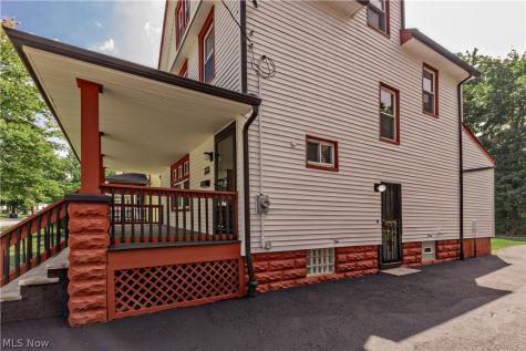 10538 Elmarge Avenue Cleveland OH 44105