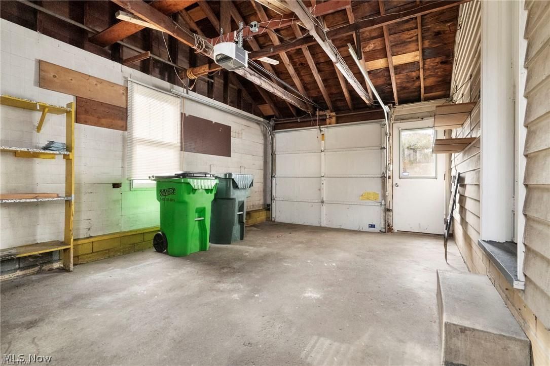 229 Everhard Road SW North Canton OH 44709