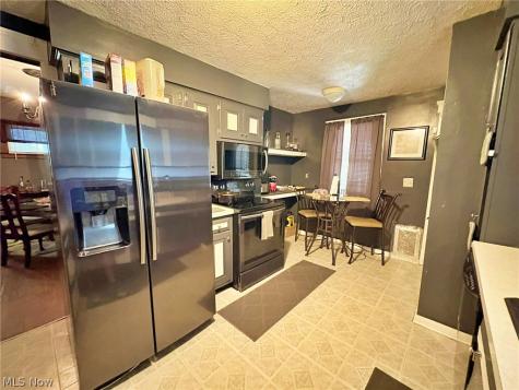257 Wooster Street Elyria OH 44035