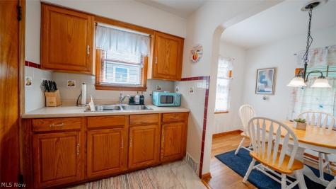 3110 Torrington Avenue Parma OH 44134