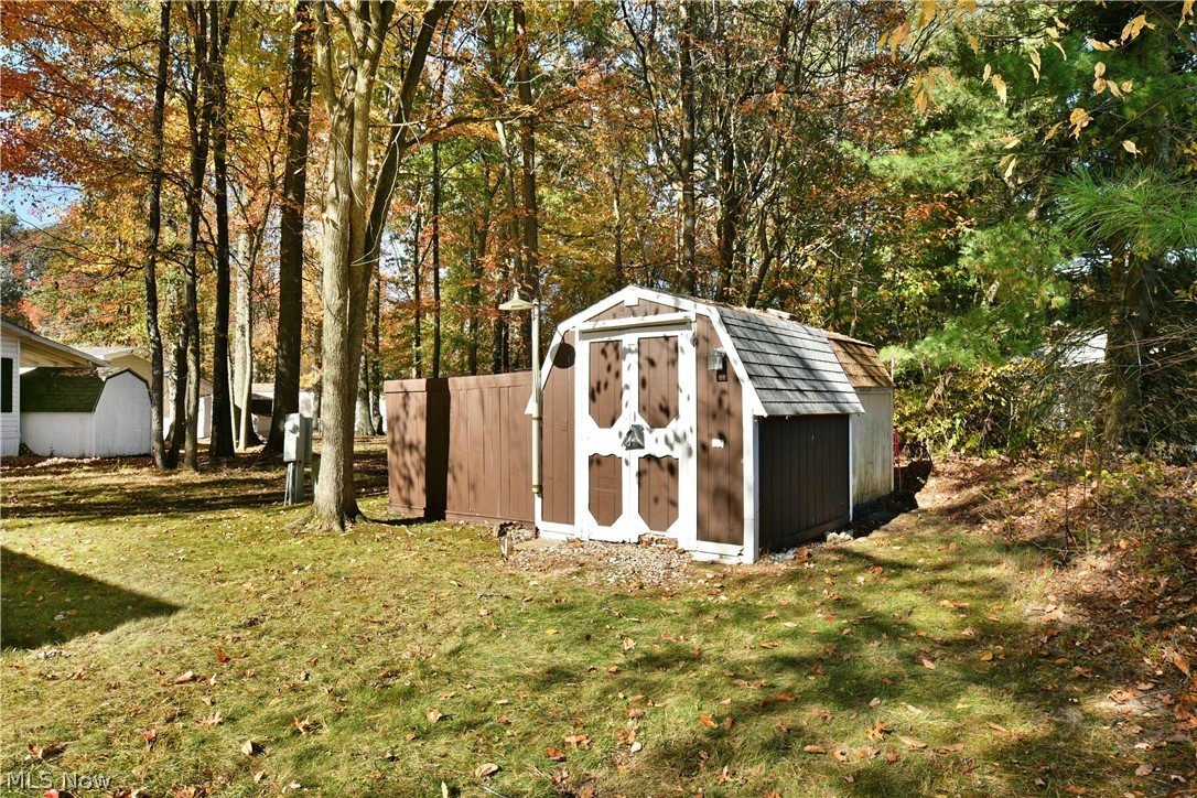 107 Northgate Drive Warren OH 44484