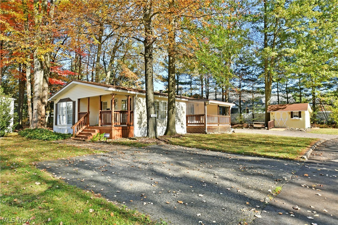 107 Northgate Drive Warren OH 44484