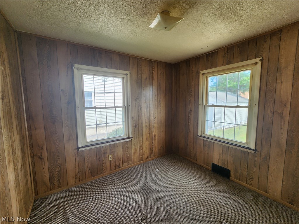 783 Belvedere Avenue SE Warren OH 44484