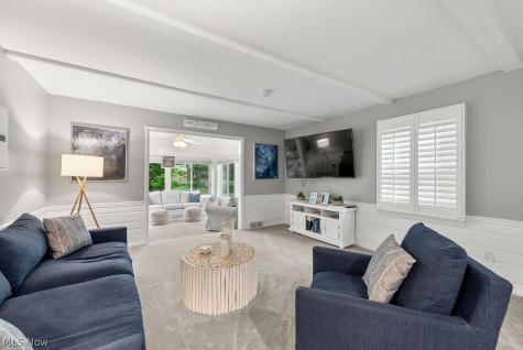 31401 Drake Drive Bay Village OH 44140