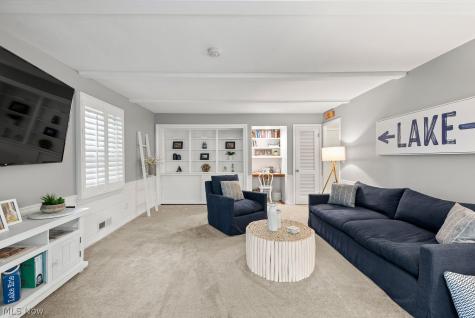 31401 Drake Drive Bay Village OH 44140