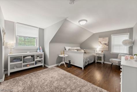 31401 Drake Drive Bay Village OH 44140