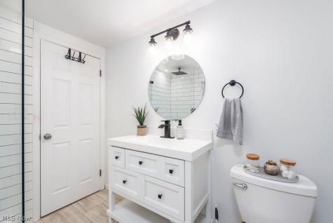 31401 Drake Drive Bay Village OH 44140