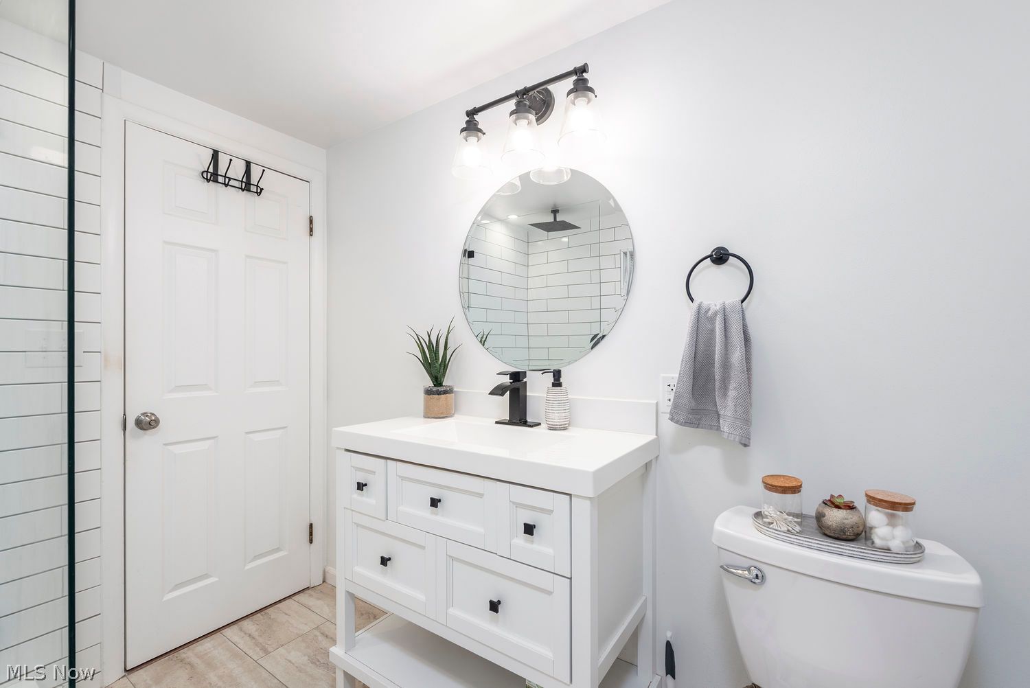31401 Drake Drive Bay Village OH 44140