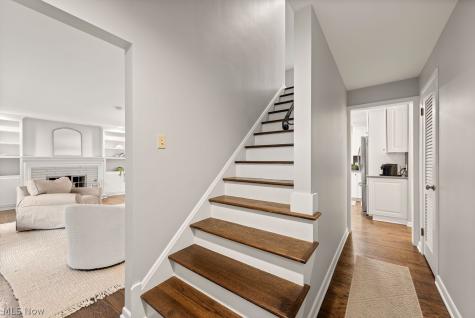 31401 Drake Drive Bay Village OH 44140
