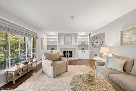 31401 Drake Drive Bay Village OH 44140