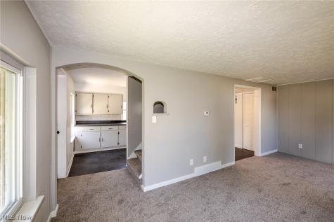 1926 Nichols Avenue Lorain OH 44053