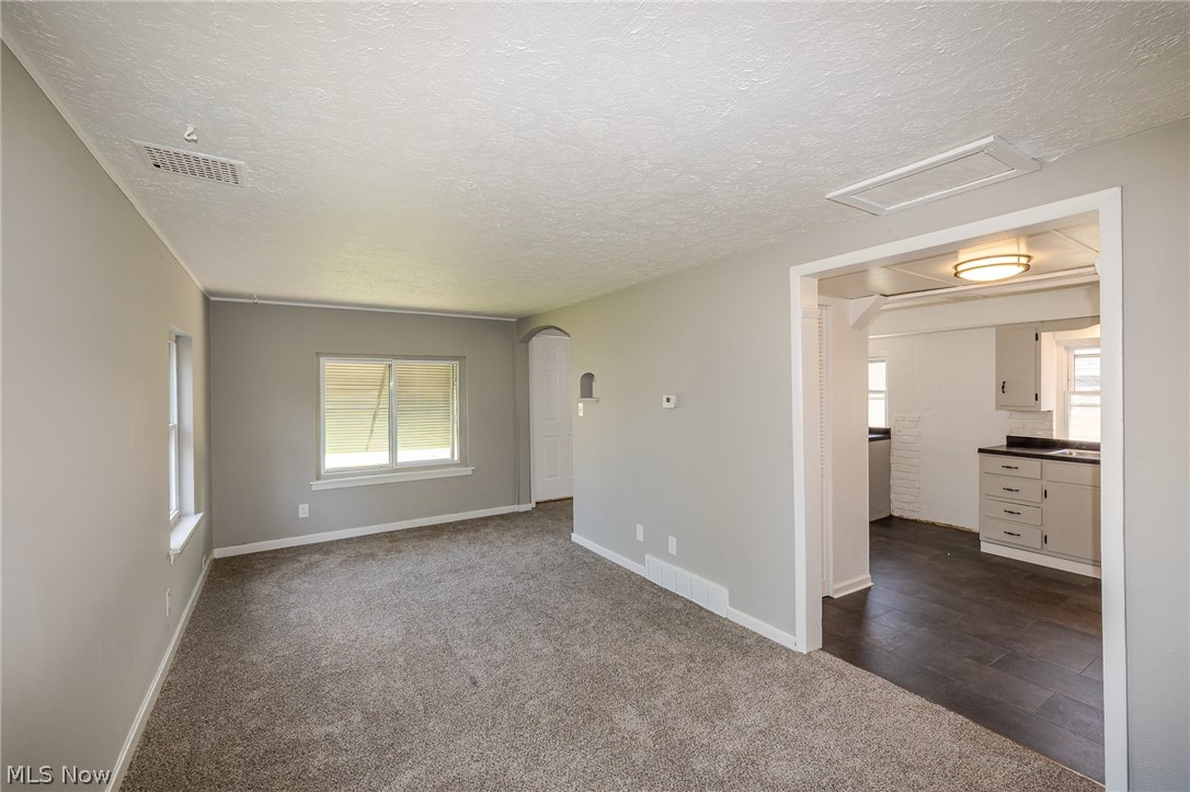 1926 Nichols Avenue Lorain OH 44053