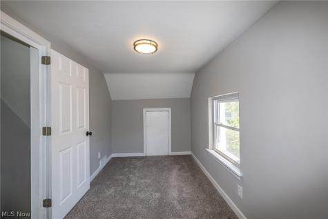 1926 Nichols Avenue Lorain OH 44053