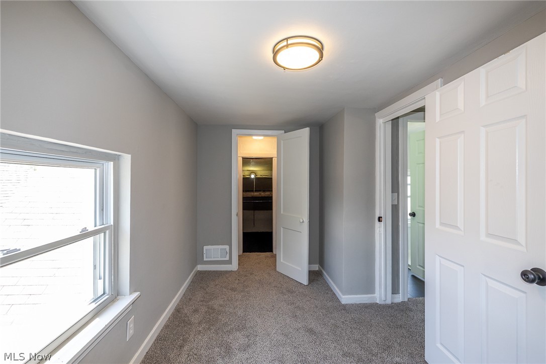 1926 Nichols Avenue Lorain OH 44053