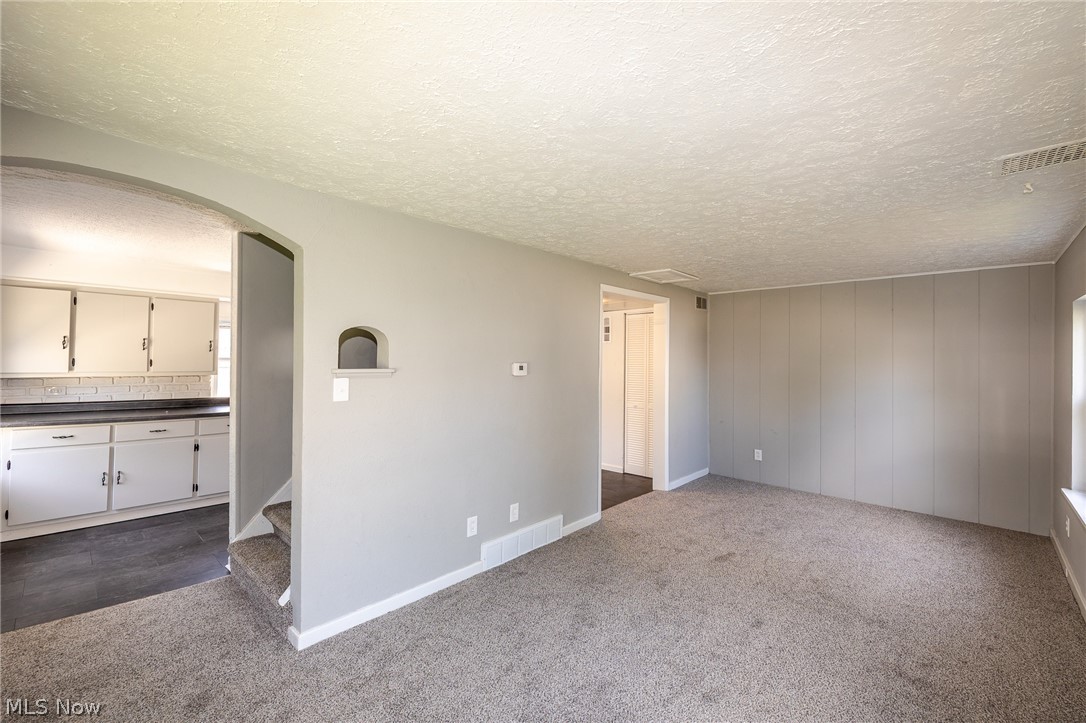 1926 Nichols Avenue Lorain OH 44053