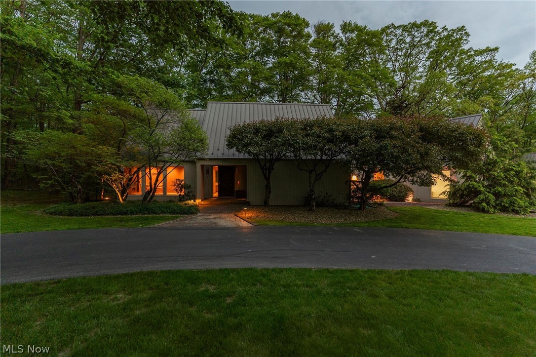 2941 Howland Wilson Road NE Warren OH 44484