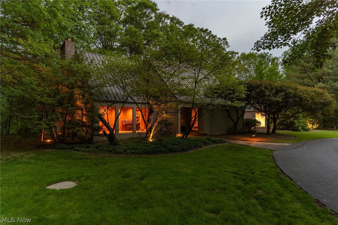 2941 Howland Wilson Road NE Warren OH 44484