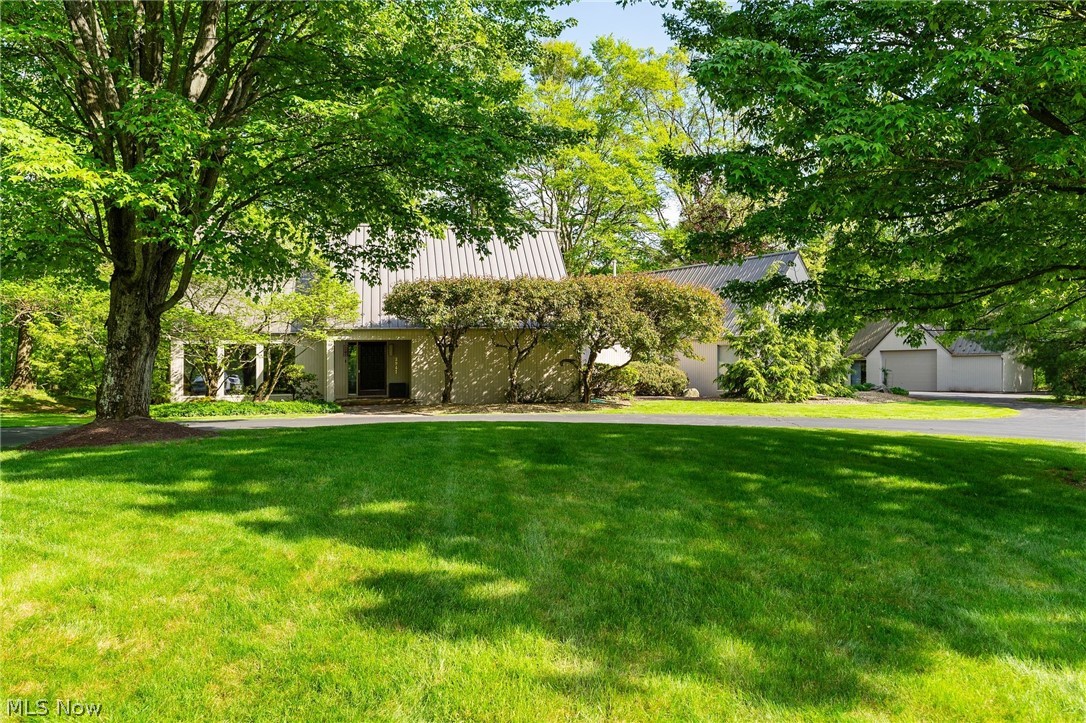 2941 Howland Wilson Road NE Warren OH 44484