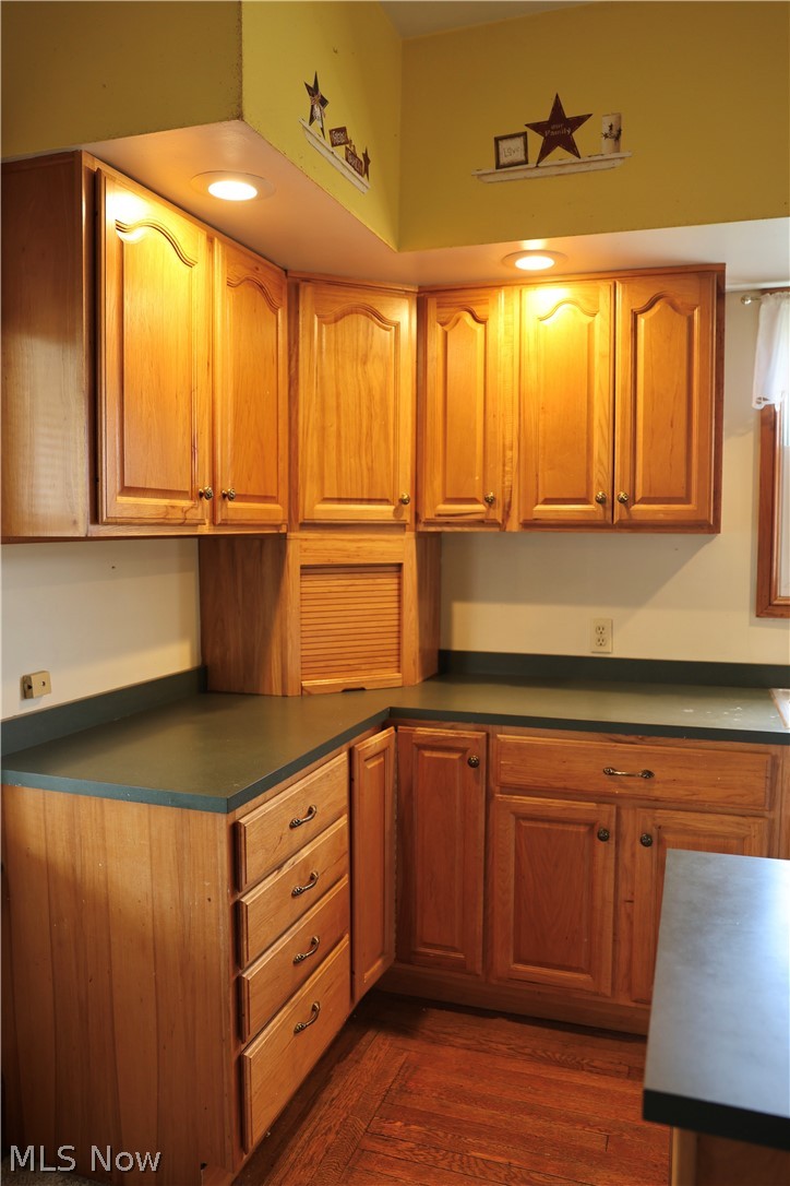 662 S Monroe Street Millersburg OH 44654