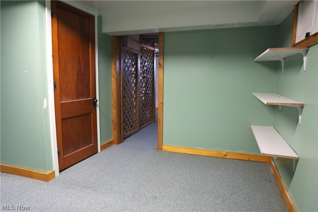 662 S Monroe Street Millersburg OH 44654