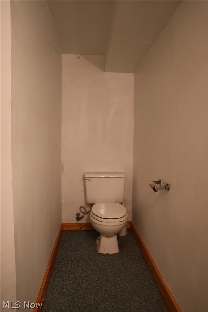 662 S Monroe Street Millersburg OH 44654