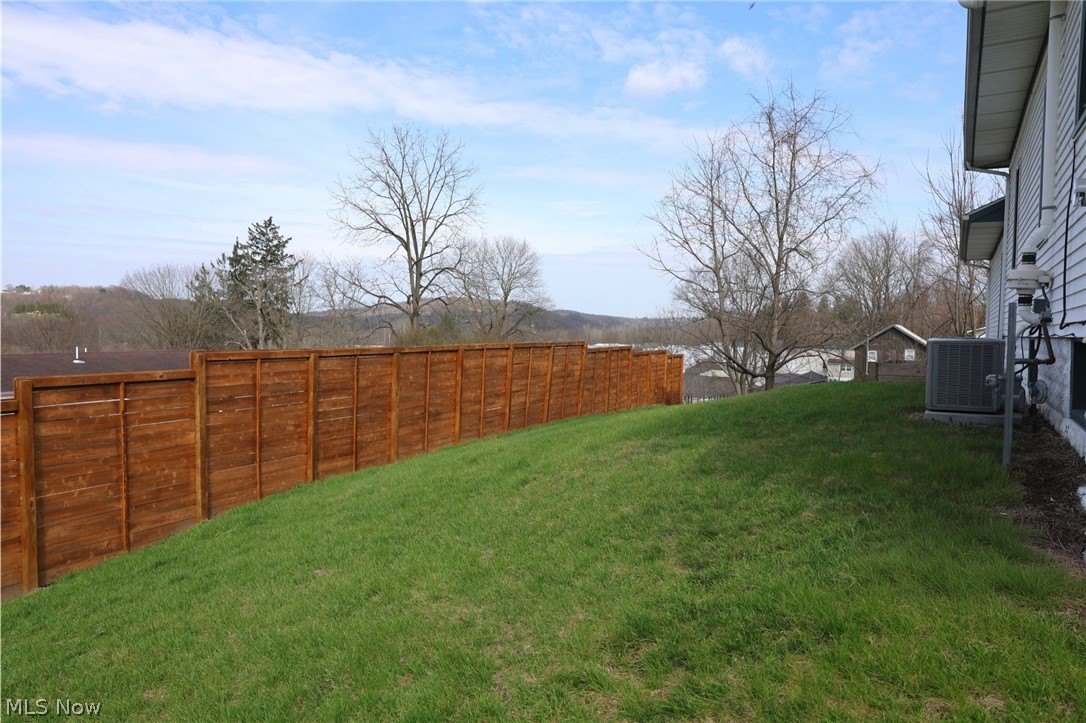 662 S Monroe Street Millersburg OH 44654