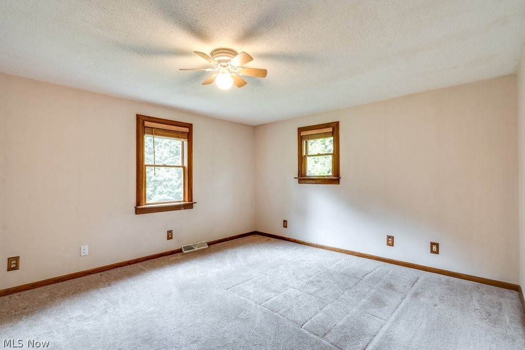 15005 Water Street NW North Lawrence OH 44666