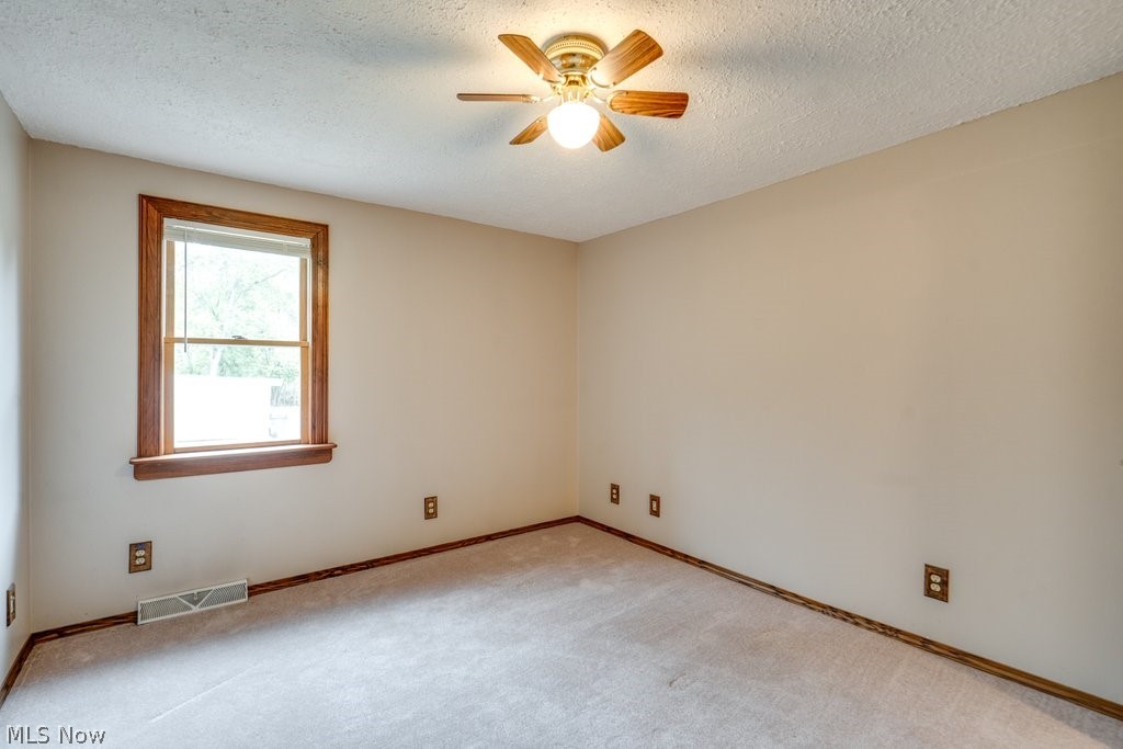 15005 Water Street NW North Lawrence OH 44666
