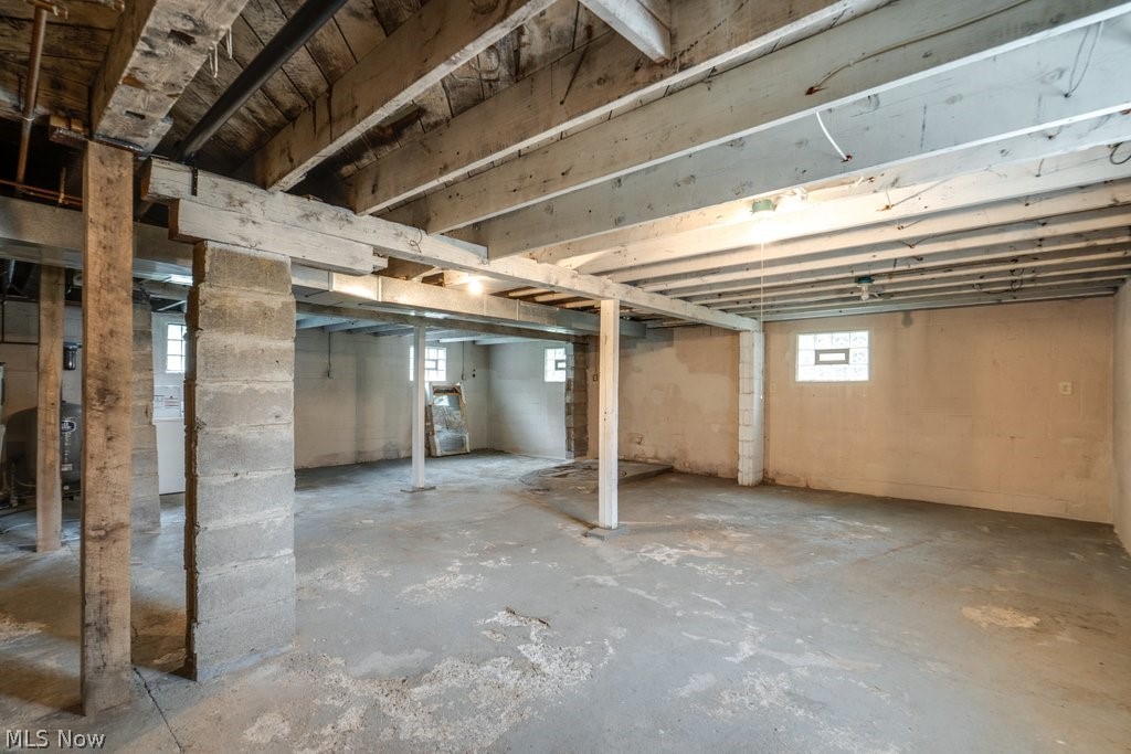 15005 Water Street NW North Lawrence OH 44666