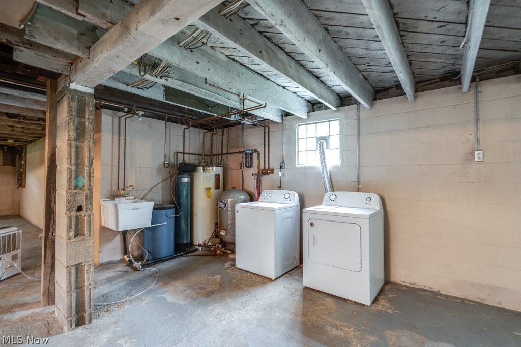 15005 Water Street NW North Lawrence OH 44666