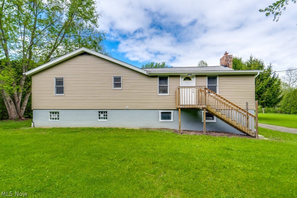15005 Water Street NW North Lawrence OH 44666