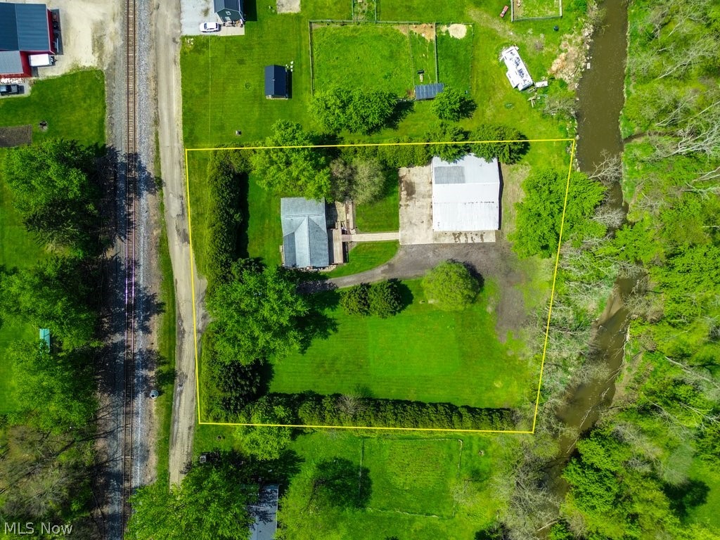 15005 Water Street NW North Lawrence OH 44666