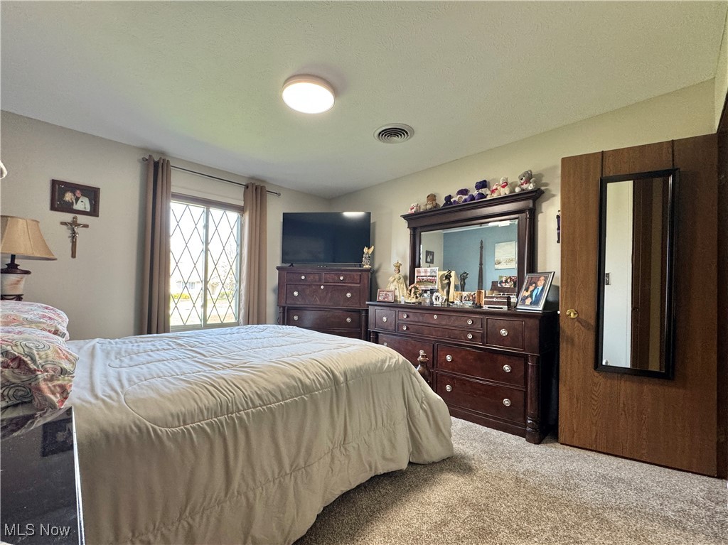 1327 Huntington Court Boardman OH 44512
