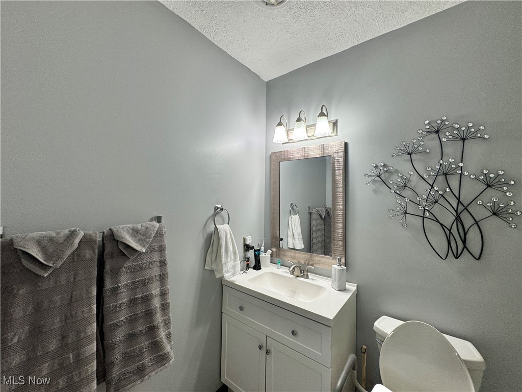 1327 Huntington Court Boardman OH 44512