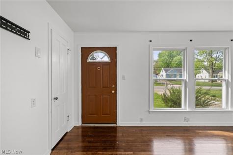 602 Cedarbrook Drive Painesville OH 44077