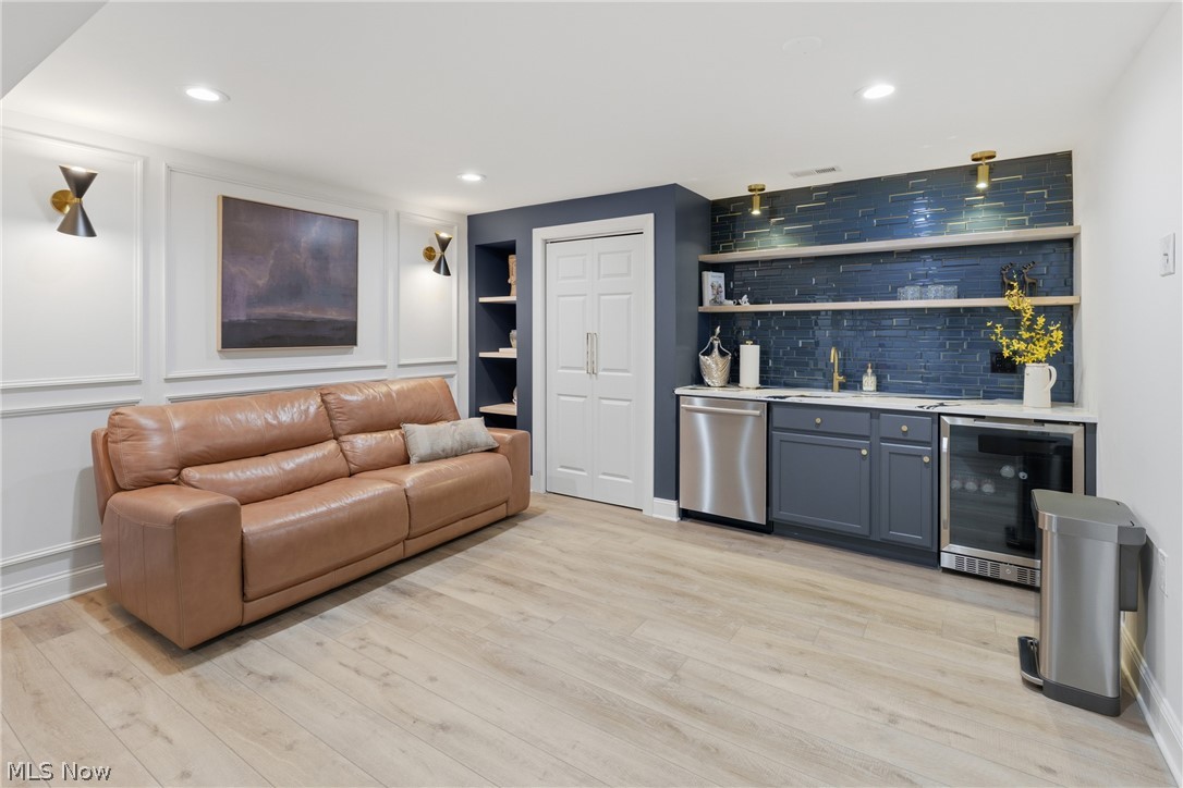445 Crystal Lake Drive N Chagrin Falls OH 44022