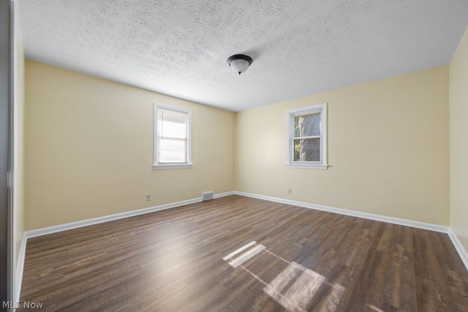 3405 Frazer Avenue NW Canton OH 44709