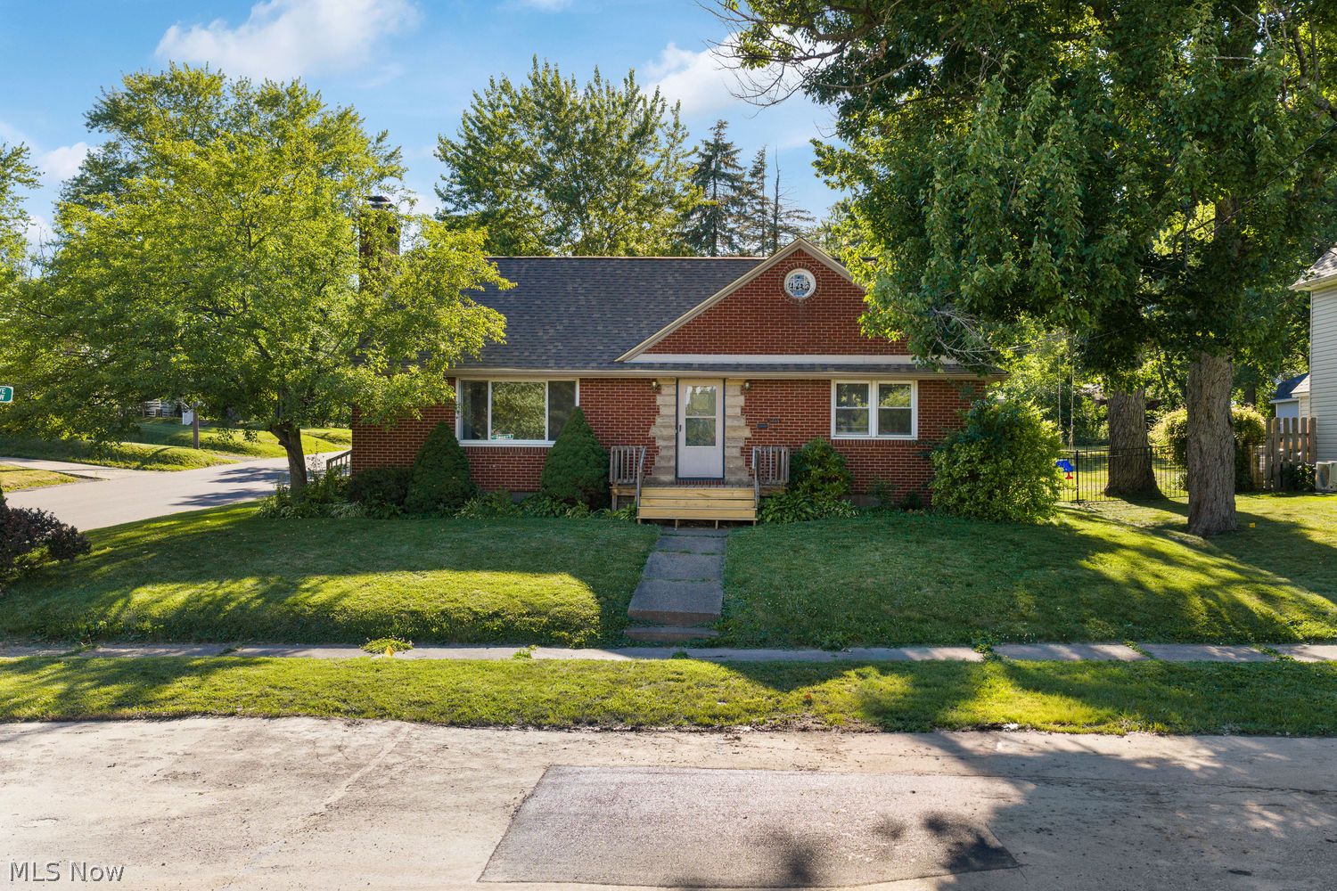 3405 Frazer Avenue NW Canton OH 44709