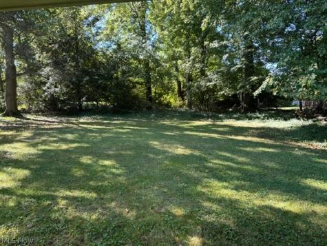 463 Colonial Drive Youngstown OH 44505