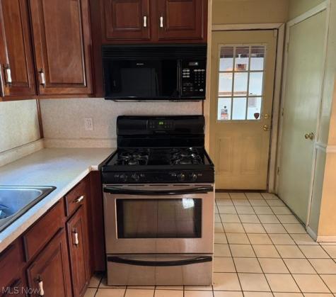 463 Colonial Drive Youngstown OH 44505