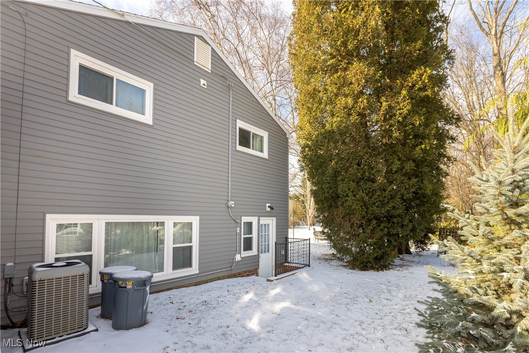 306 Walmar Road Bay Village OH 44140