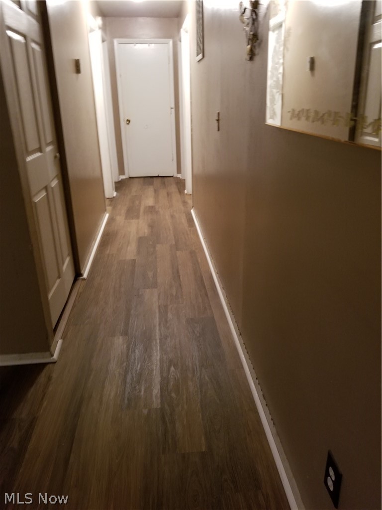 362 Brace Avenue Elyria OH 44035