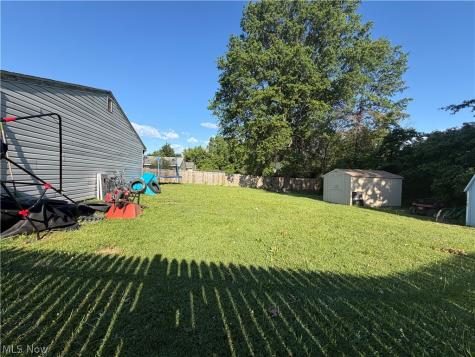 362 Brace Avenue Elyria OH 44035