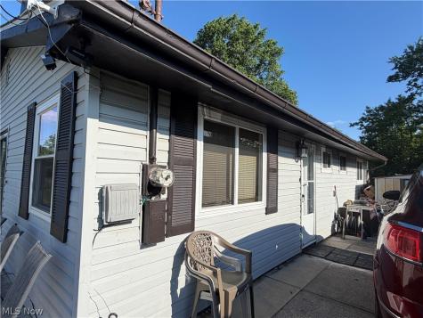 362 Brace Avenue Elyria OH 44035