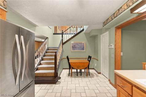 457 Dover Center Road Bay Village OH 44140
