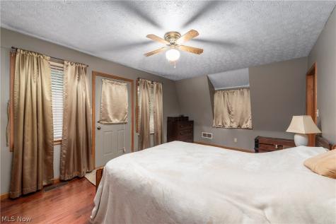 457 Dover Center Road Bay Village OH 44140