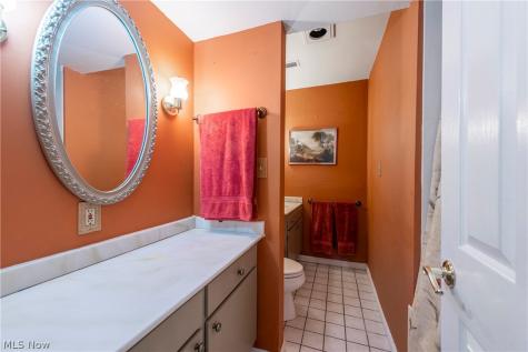 457 Dover Center Road Bay Village OH 44140