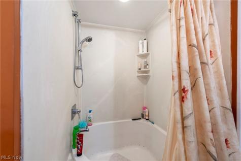 457 Dover Center Road Bay Village OH 44140